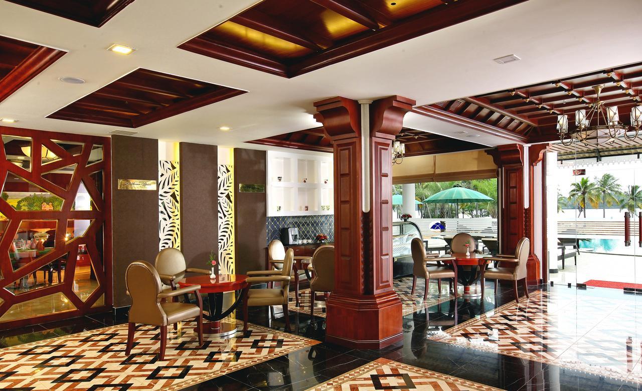 Lake Palace Trivandrum Vettutura Exterior photo